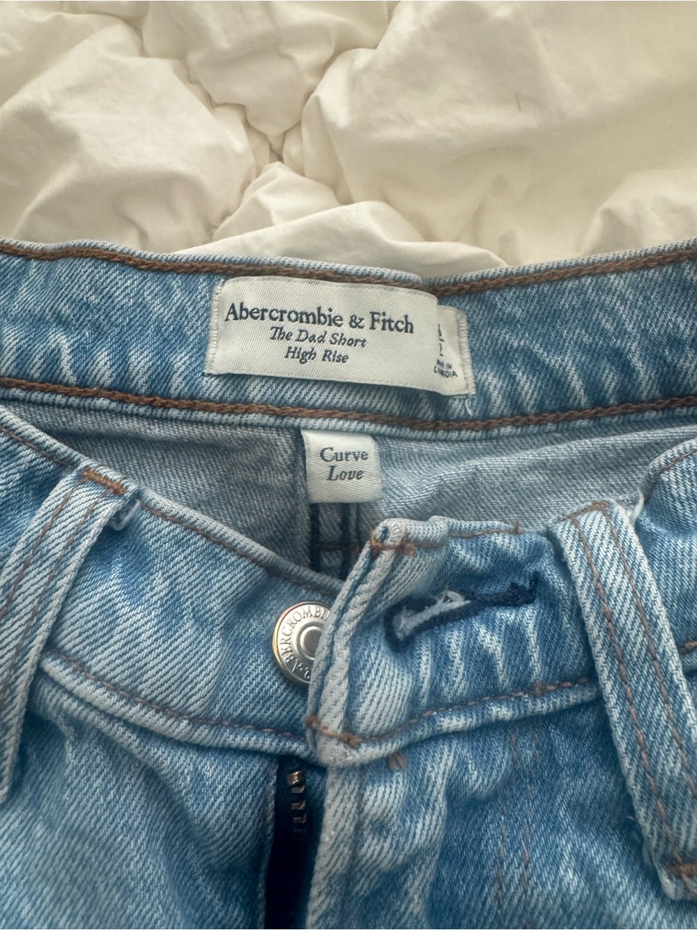 Abercrombie & Fitch Light Wash High-Rise Denim Shorts - Picture 2 of 3